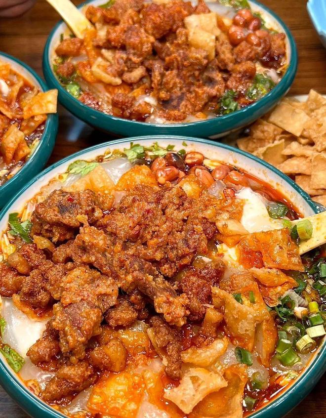 一碗传承百年的经典味道麻将胡了游戏四川豆腐脑(图2)